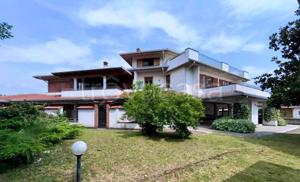 appartamento in vendita a Dorno