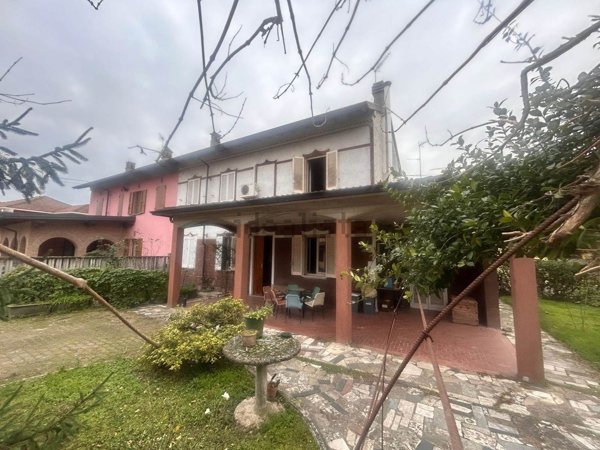 appartamento in vendita a Dorno