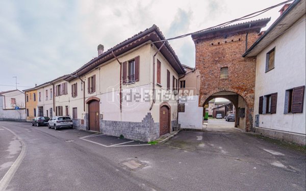 appartamento in vendita a Dorno