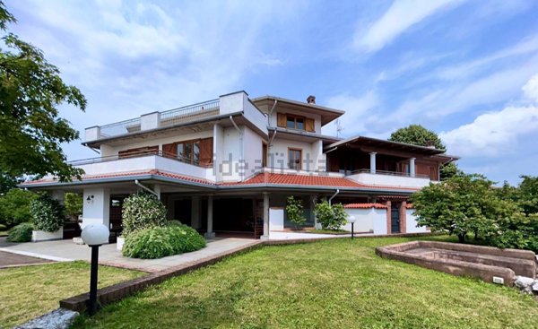 appartamento in vendita a Dorno