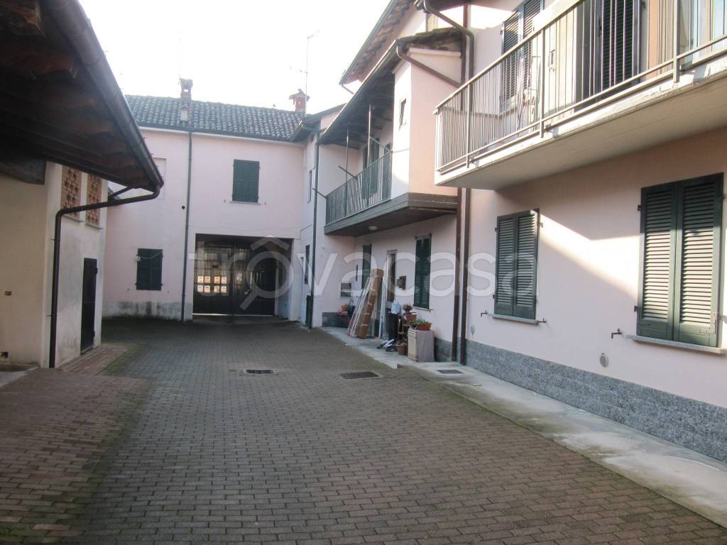 appartamento in vendita a Dorno