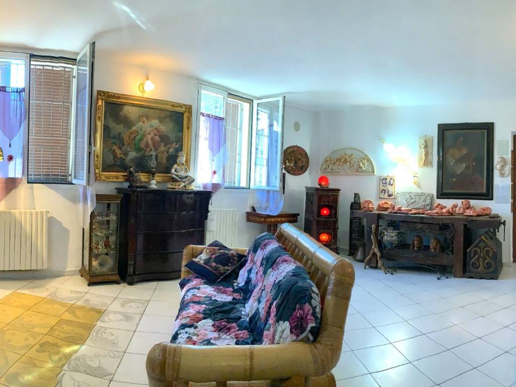 appartamento in vendita a Dorno