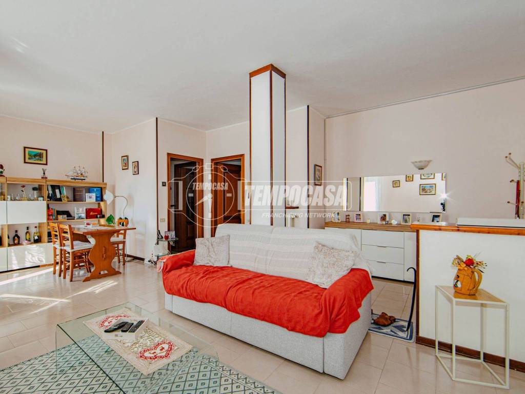appartamento in vendita a Dorno