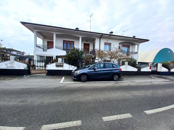 appartamento in vendita a Dorno