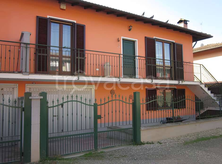 appartamento in vendita a Dorno