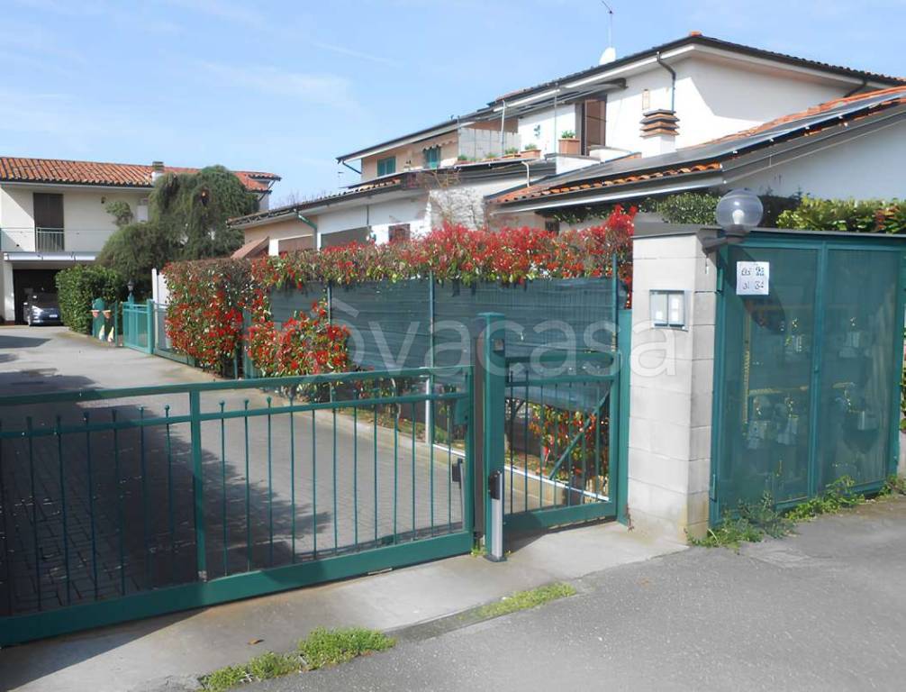 appartamento in vendita a Dorno
