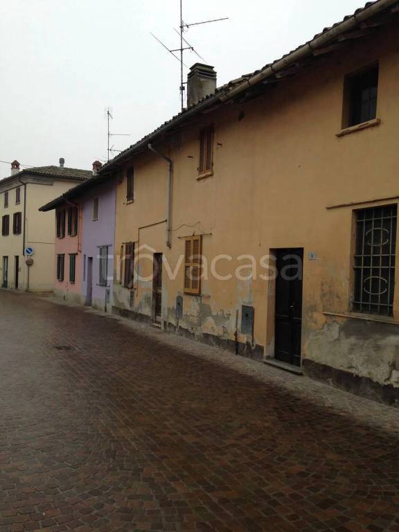 appartamento in vendita a Ferrera Erbognone