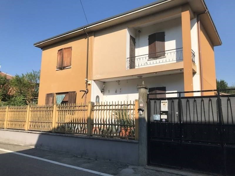 casa indipendente in vendita a Ferrera Erbognone