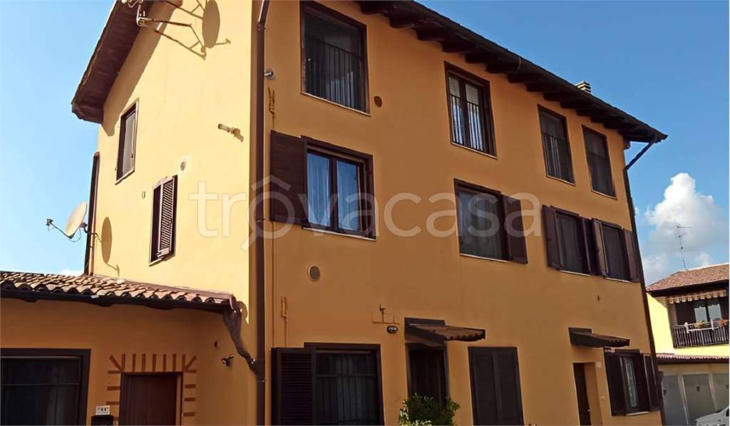 appartamento in vendita a Ferrera Erbognone