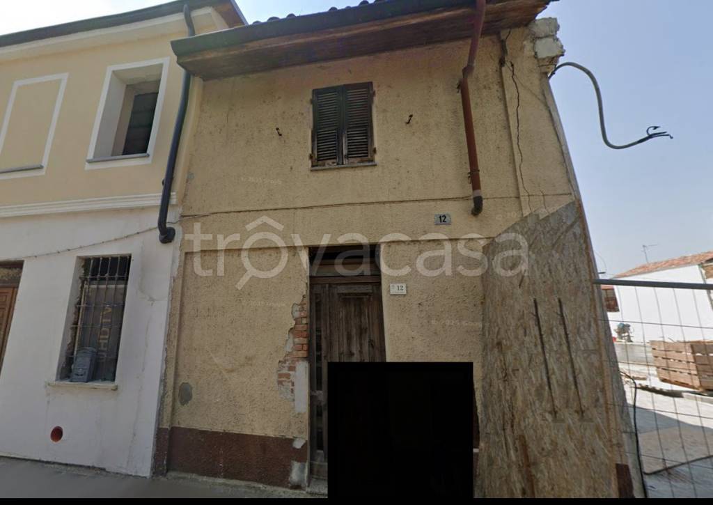 casa indipendente in vendita a Ferrera Erbognone