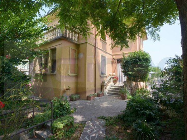 casa indipendente in vendita a Ferrera Erbognone