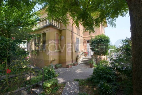 casa indipendente in vendita a Ferrera Erbognone