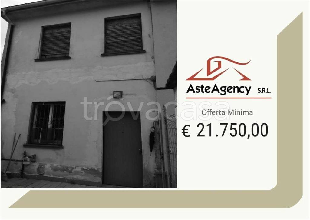 casa indipendente in vendita a Ferrera Erbognone