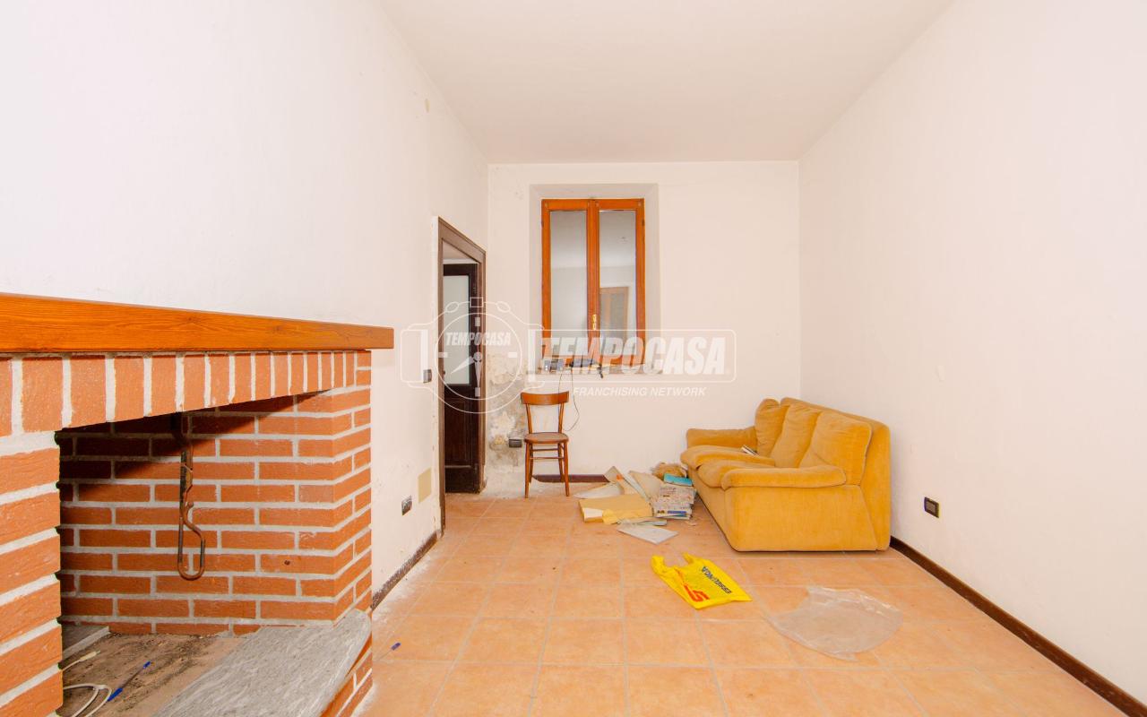 casa indipendente in vendita a Ferrera Erbognone