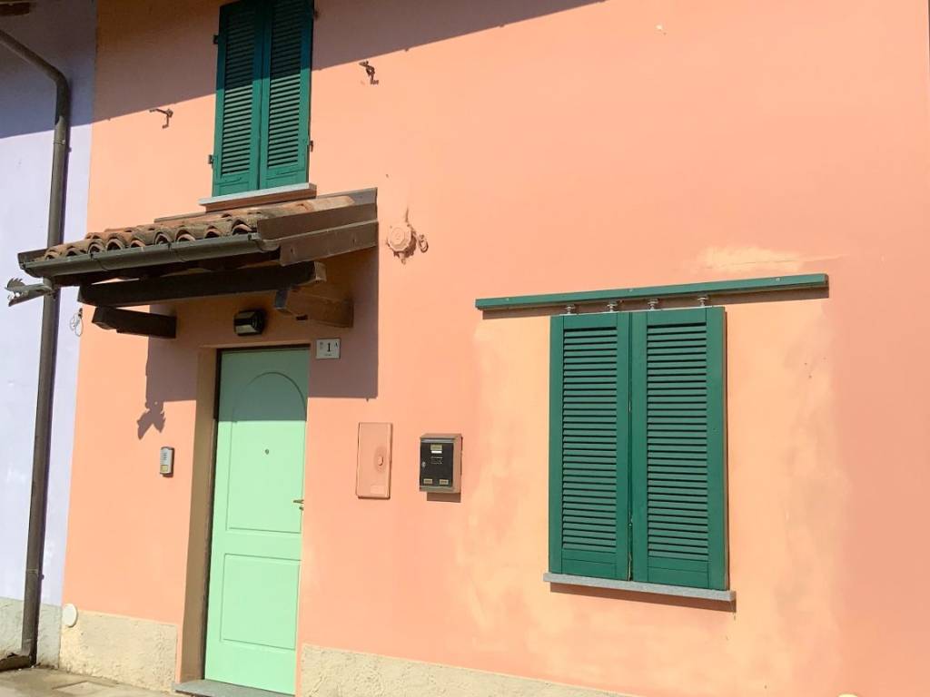 casa indipendente in vendita a Ferrera Erbognone