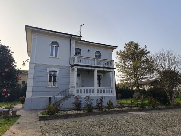 casa indipendente in vendita a Ferrera Erbognone
