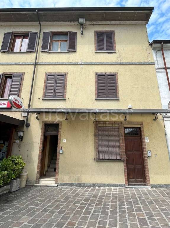 appartamento in vendita a Ferrera Erbognone