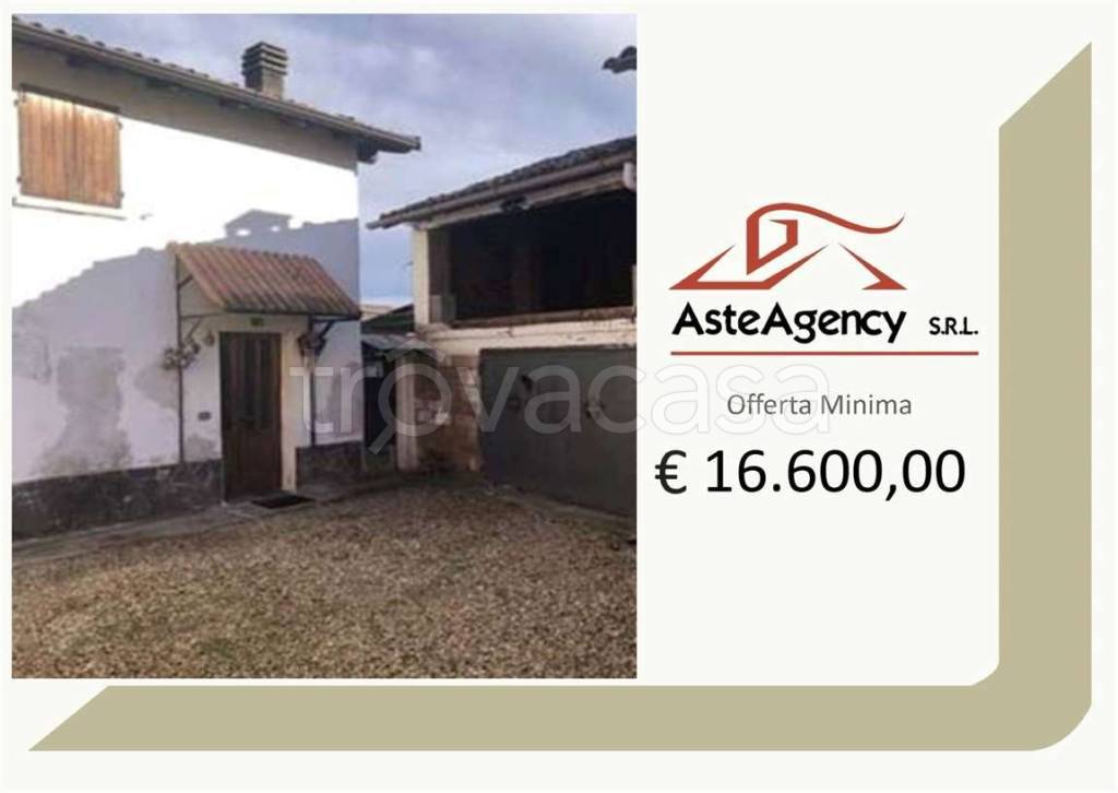 casa indipendente in vendita a Ferrera Erbognone