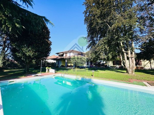 casa indipendente in vendita a Filighera