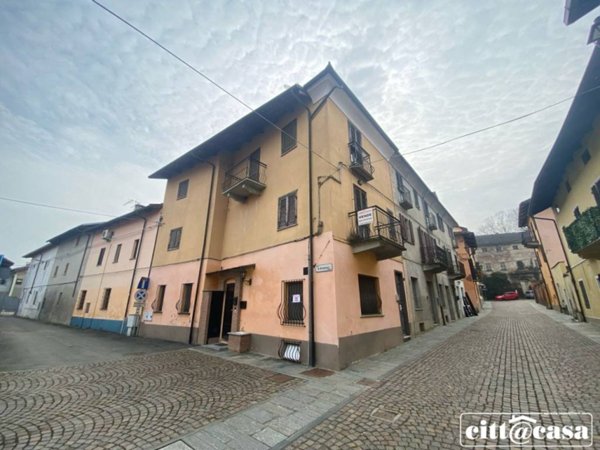appartamento in vendita a Lauriano