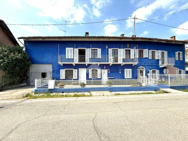 casa semindipendente in vendita a Lauriano