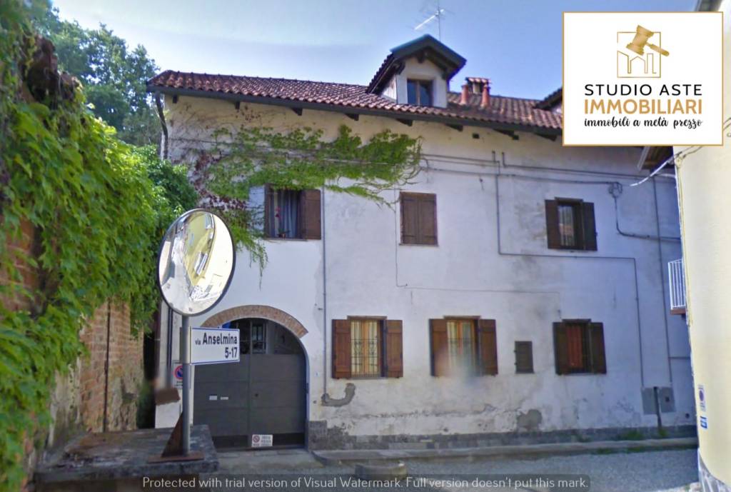 casa indipendente in vendita a Lauriano