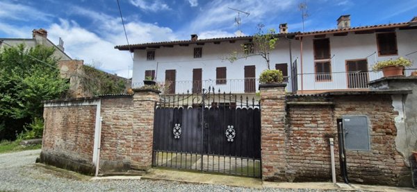 quadrivano in vendita a Lauriano