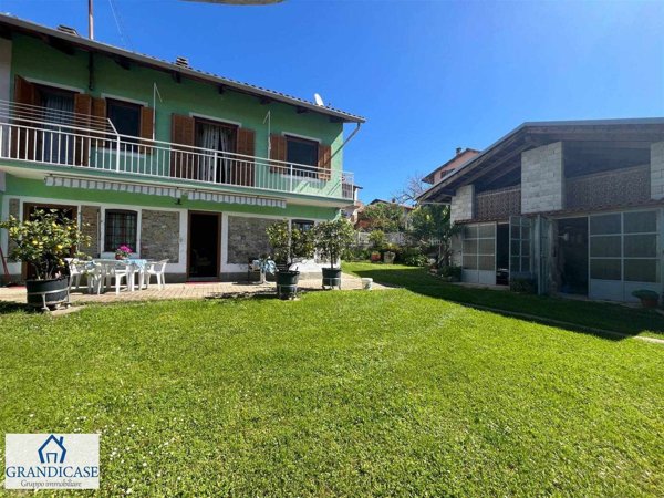 casa indipendente in vendita a Lauriano