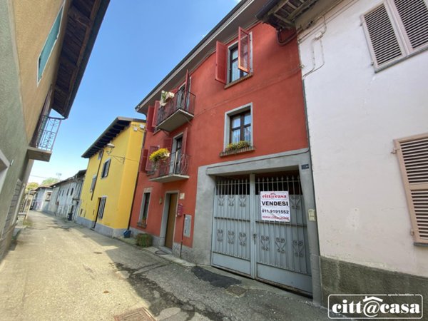 appartamento in vendita a Lauriano