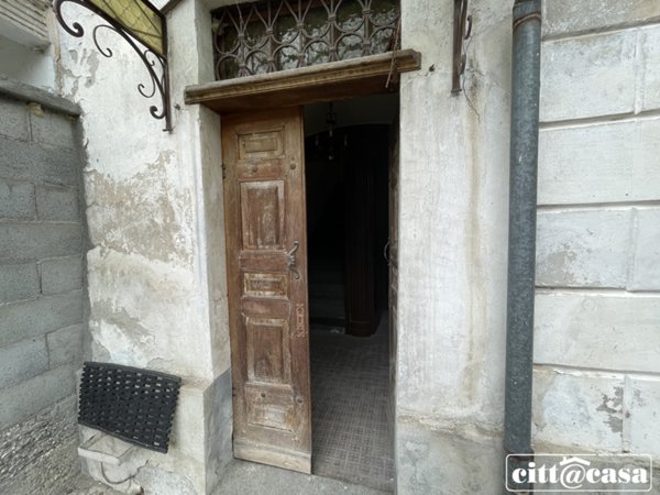 casa indipendente in vendita a Lauriano