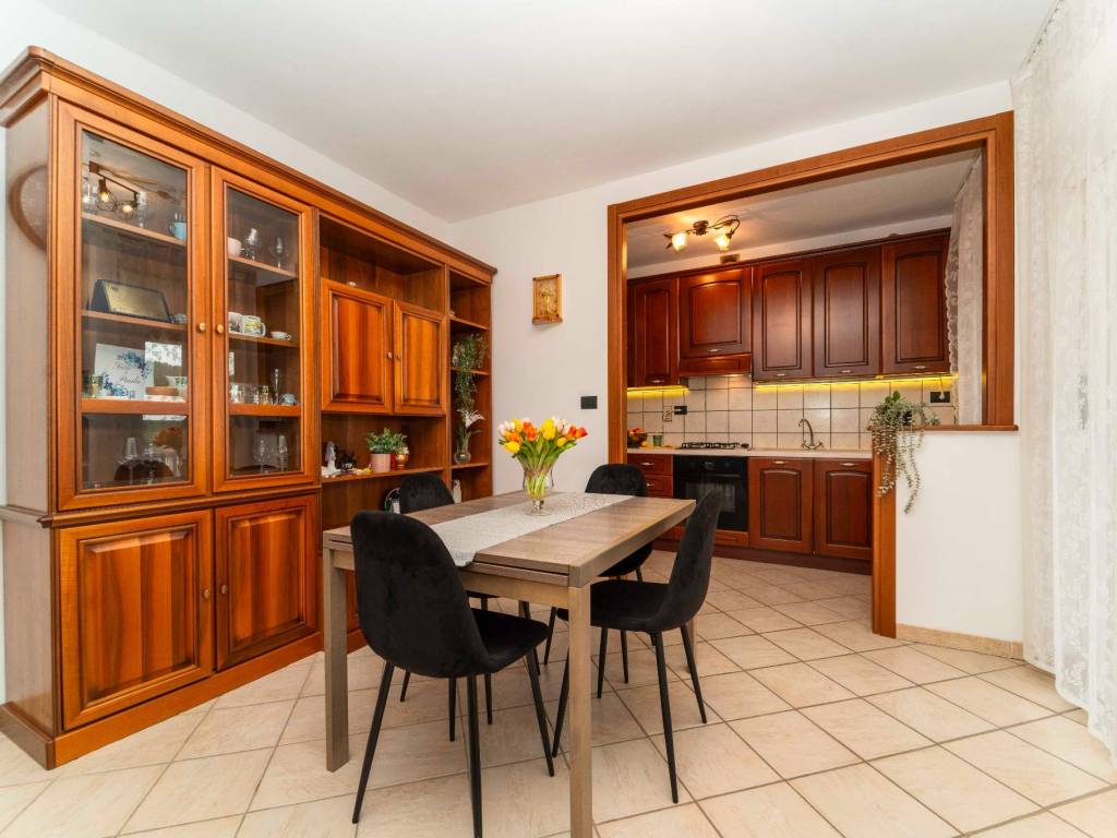 appartamento in vendita a Lauriano