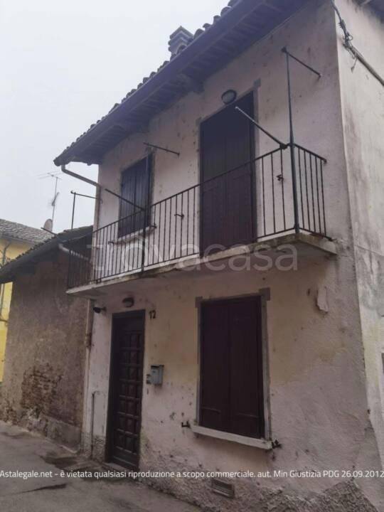 casa indipendente in vendita a Lauriano
