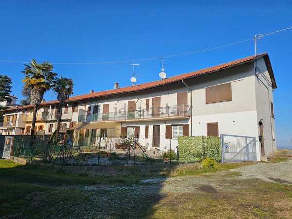 appartamento in vendita a Lauriano