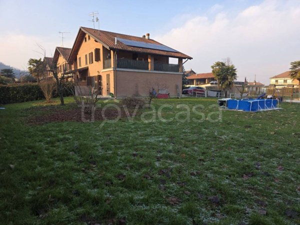 casa indipendente in vendita a Lauriano