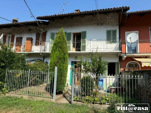 pentavano in vendita a Lauriano