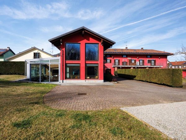 casa indipendente in vendita a Lauriano