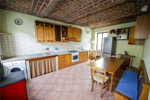 casa indipendente in vendita a Lauriano