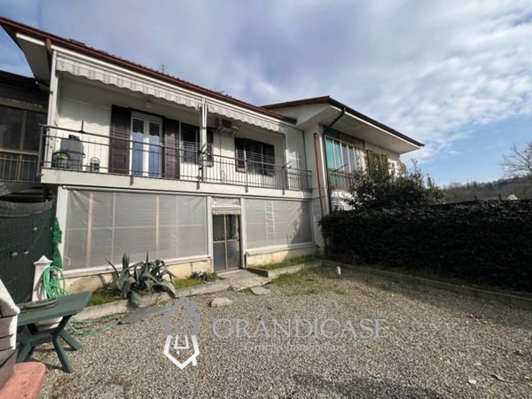 casa indipendente in vendita a Lauriano