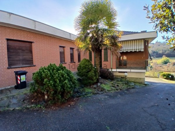 casa indipendente in vendita a Lauriano