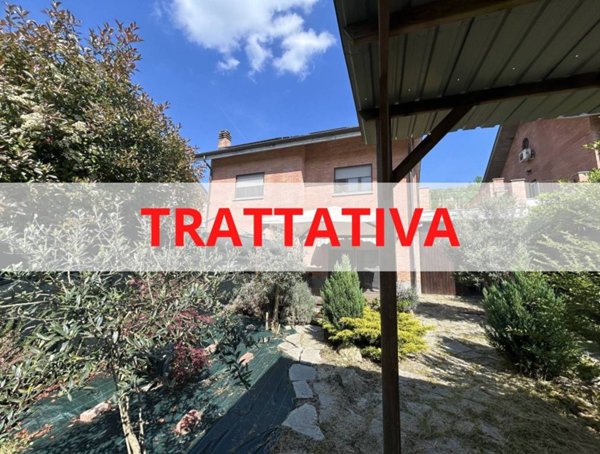 casa indipendente in vendita a Lauriano
