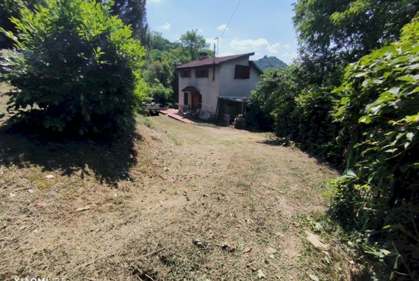 casa indipendente in vendita a Lauriano