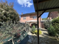 casa indipendente in vendita a Lauriano