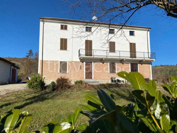 casa indipendente in vendita a Fortunago