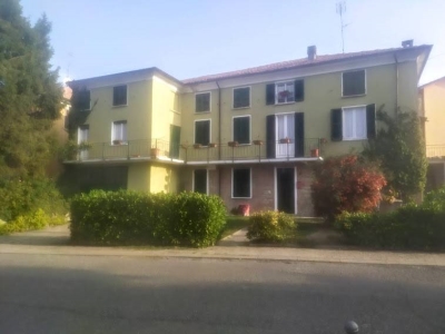 appartamento in vendita a Fortunago in zona Costa Cavalieri