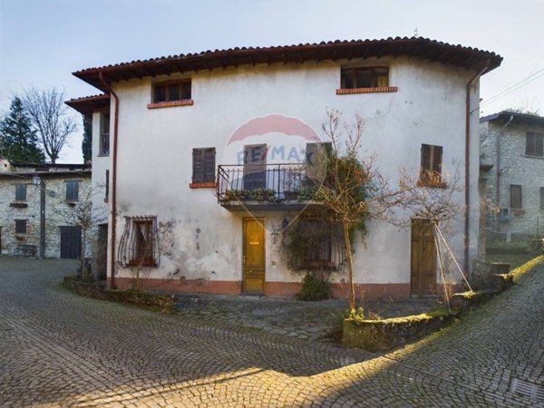 casa semindipendente in vendita a Fortunago