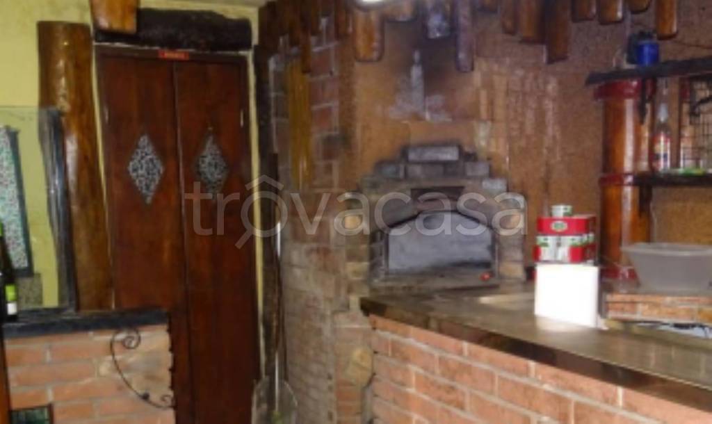 negozio in vendita a Fortunago