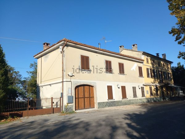 casa indipendente in vendita a Fortunago
