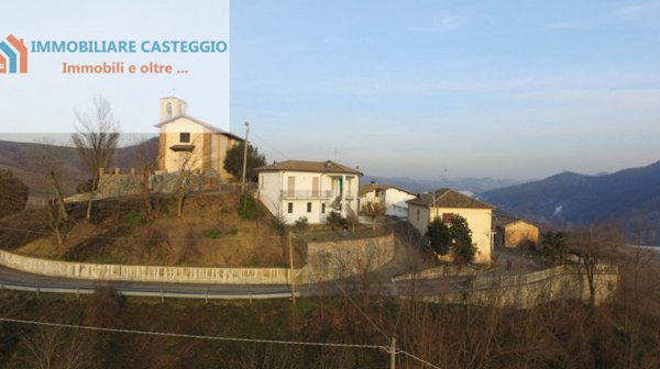casa indipendente in vendita a Fortunago in zona Sant'Eusebio