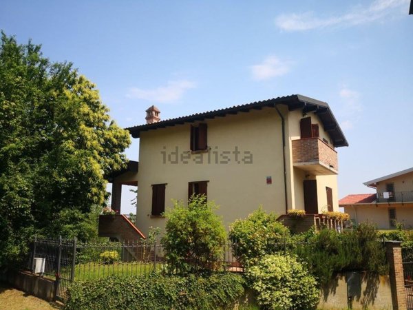 casa indipendente in vendita a Fortunago