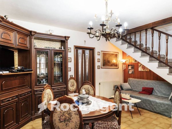 casa indipendente in vendita a Frascarolo